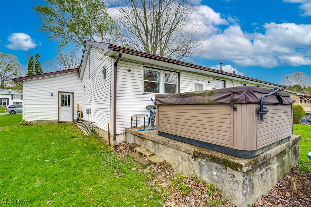5791 Lyric Drive, Clinton, Ohio image 8