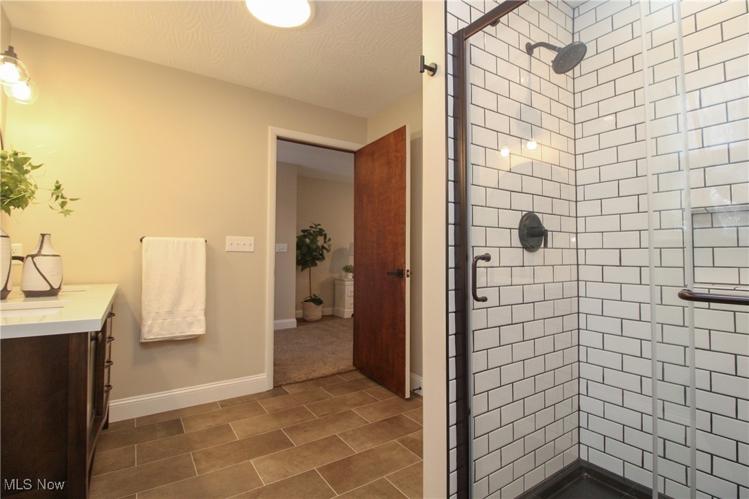 1826 Alverne Drive, Youngstown, Ohio image 31