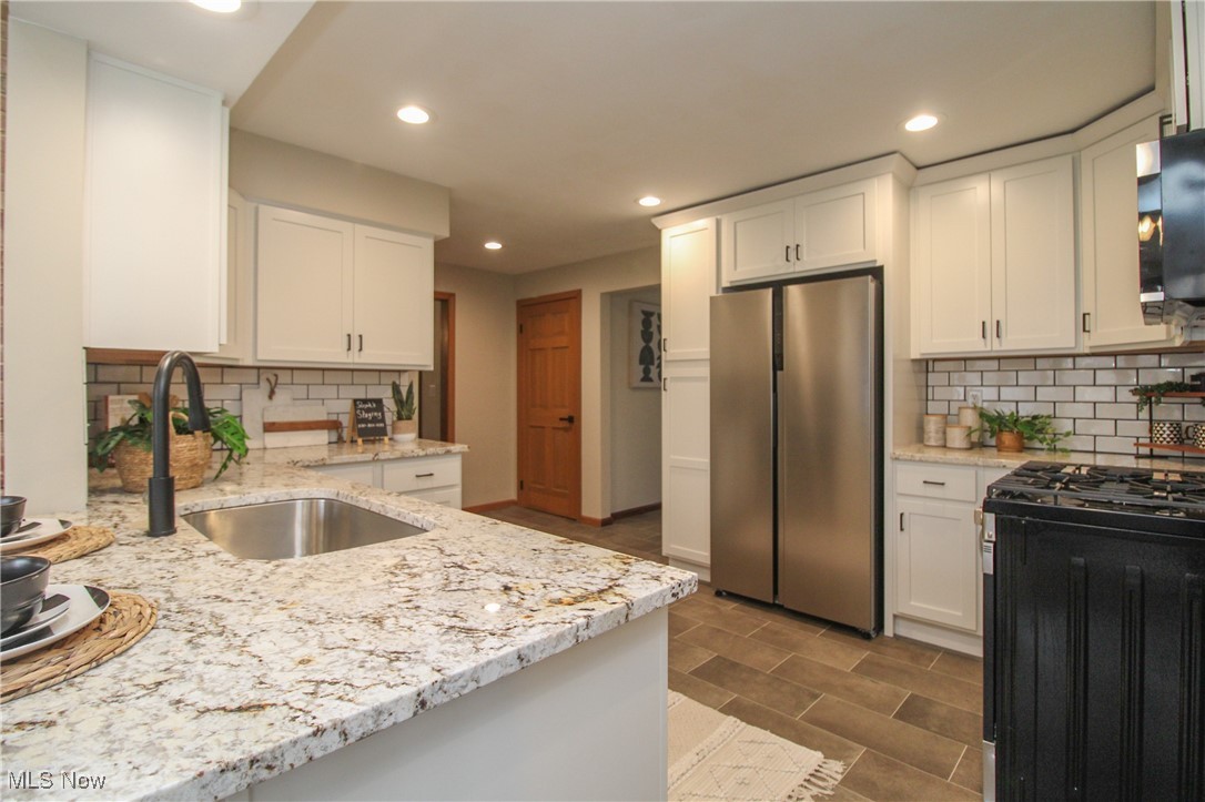 1826 Alverne Drive, Youngstown, Ohio image 14