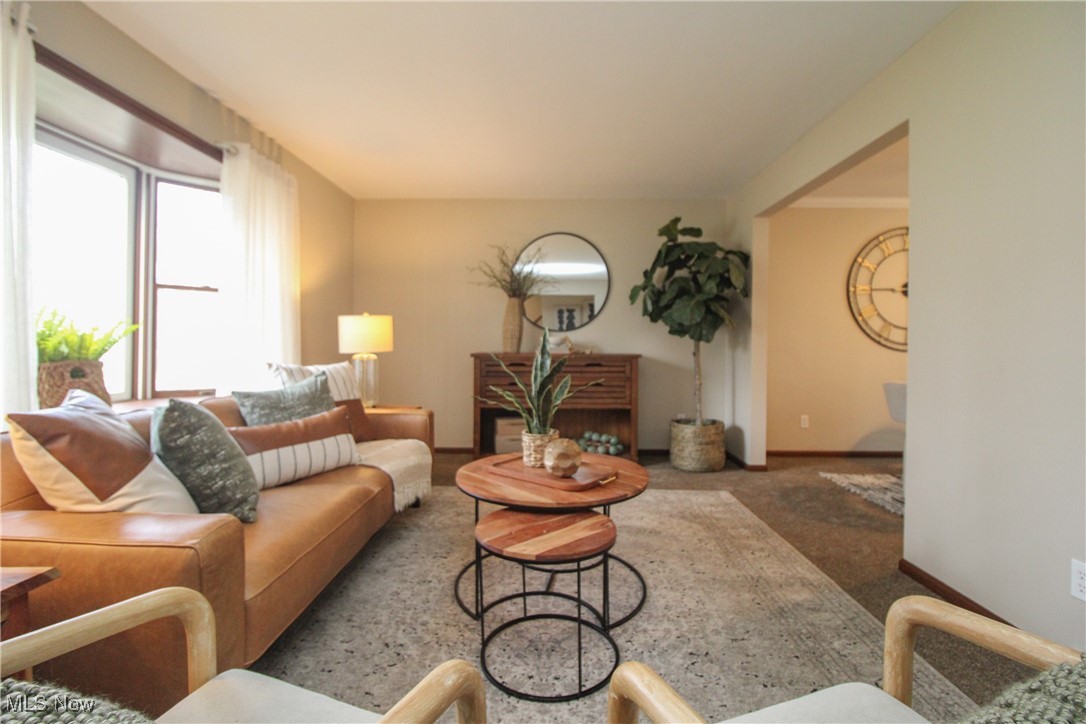 1826 Alverne Drive, Youngstown, Ohio image 2