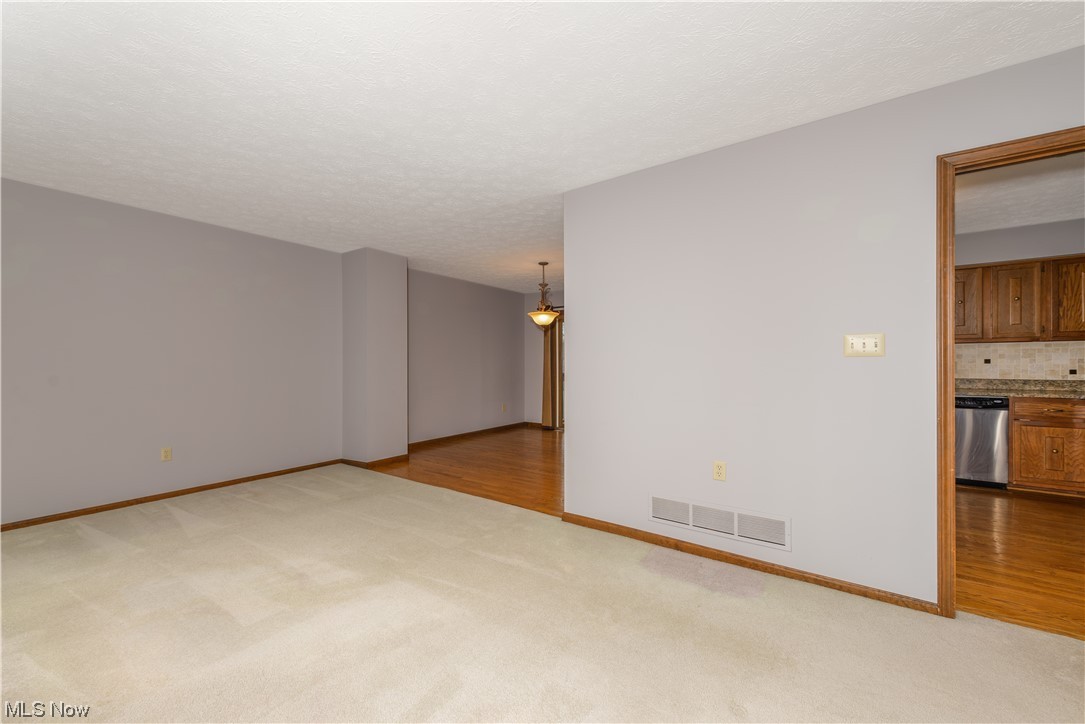 Twin Hills - Residential