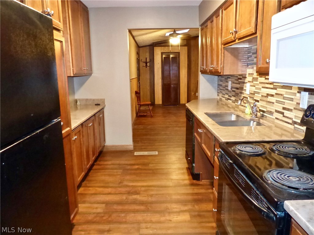 Mentor Headlands Park Sub - Residential