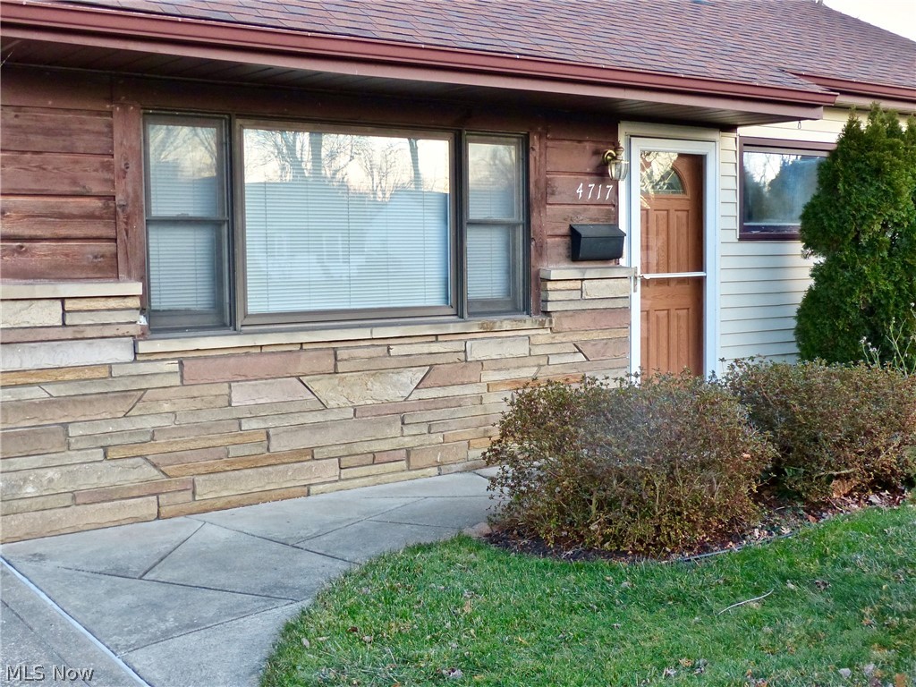 Mentor Headlands Park Sub - Residential