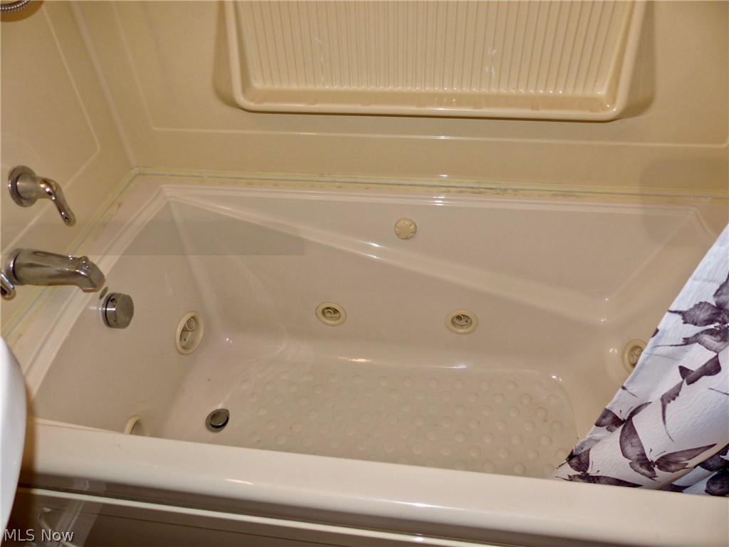 Mentor Headlands Park Sub - Residential