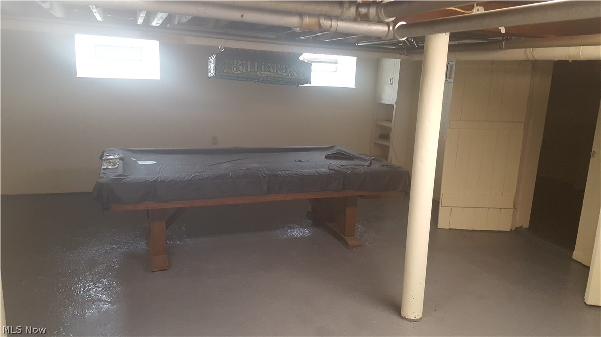 Yellowstone Estate - Residential