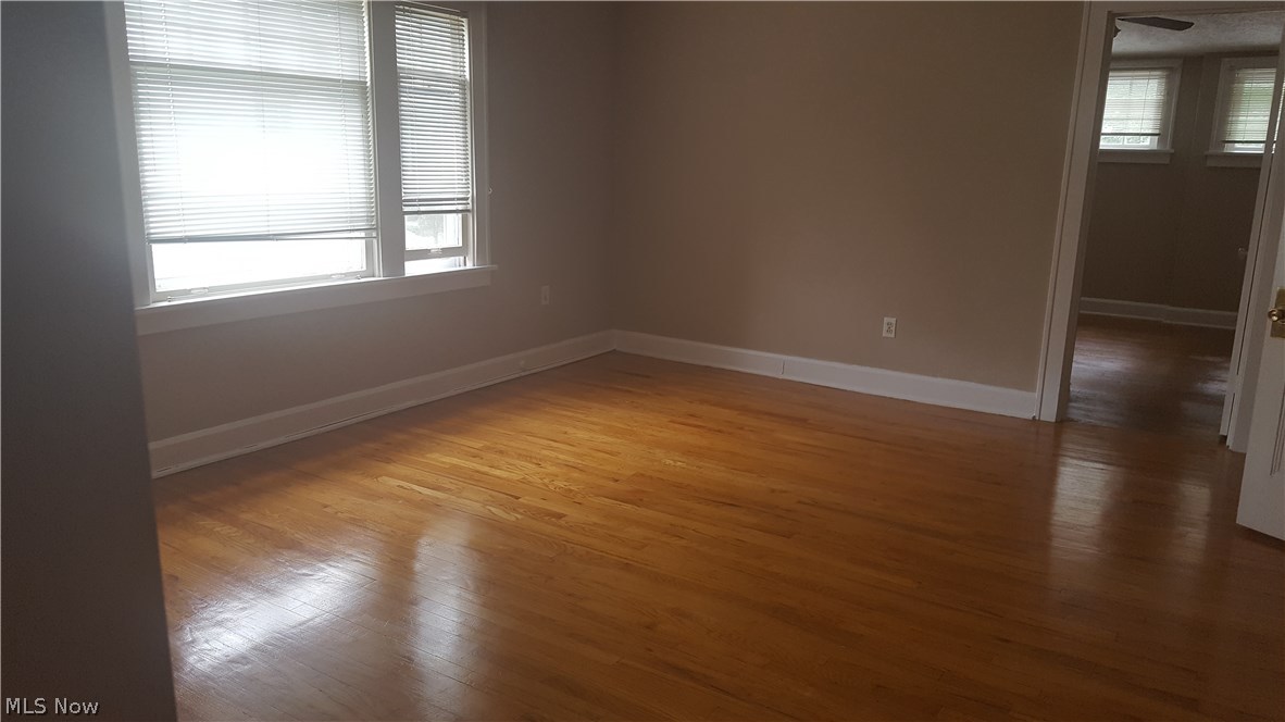 Yellowstone Estate - Residential