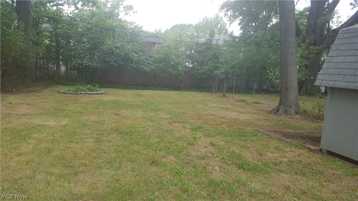 Yellowstone Estate - Residential