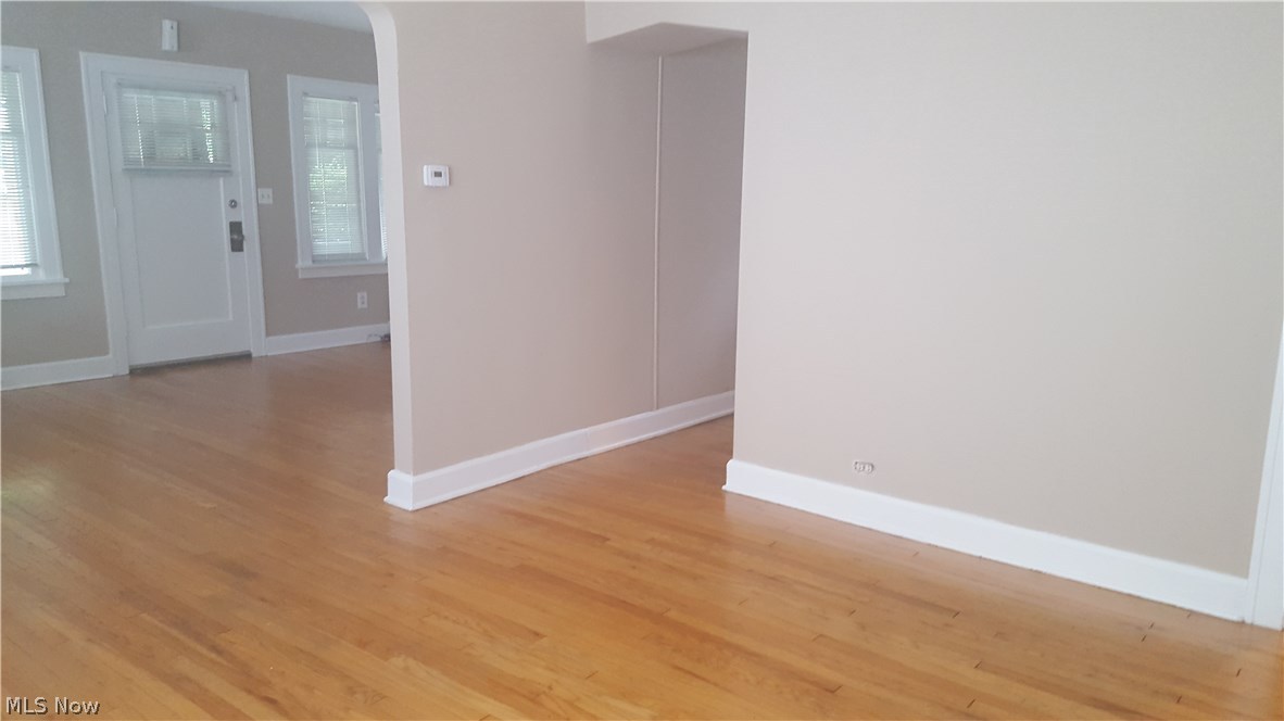 Yellowstone Estate - Residential