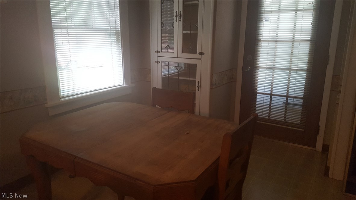 Yellowstone Estate - Residential