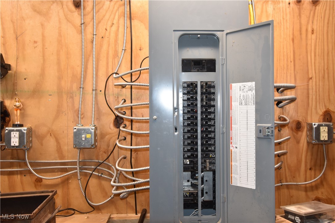 Connecticut Western Reserve - Residential Income