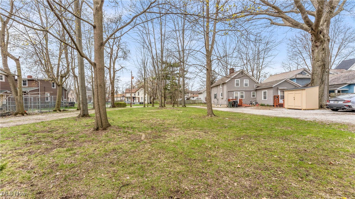 804 East Avenue, Elyria, Ohio image 7