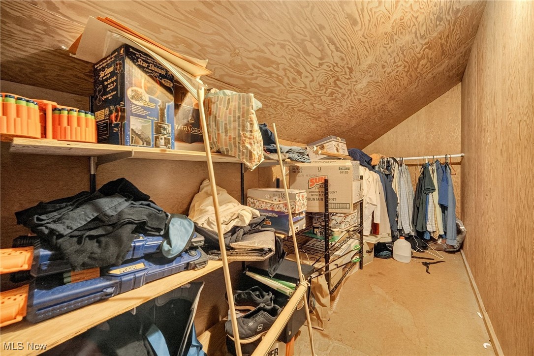 Suburban Dev Cos Crof - Residential