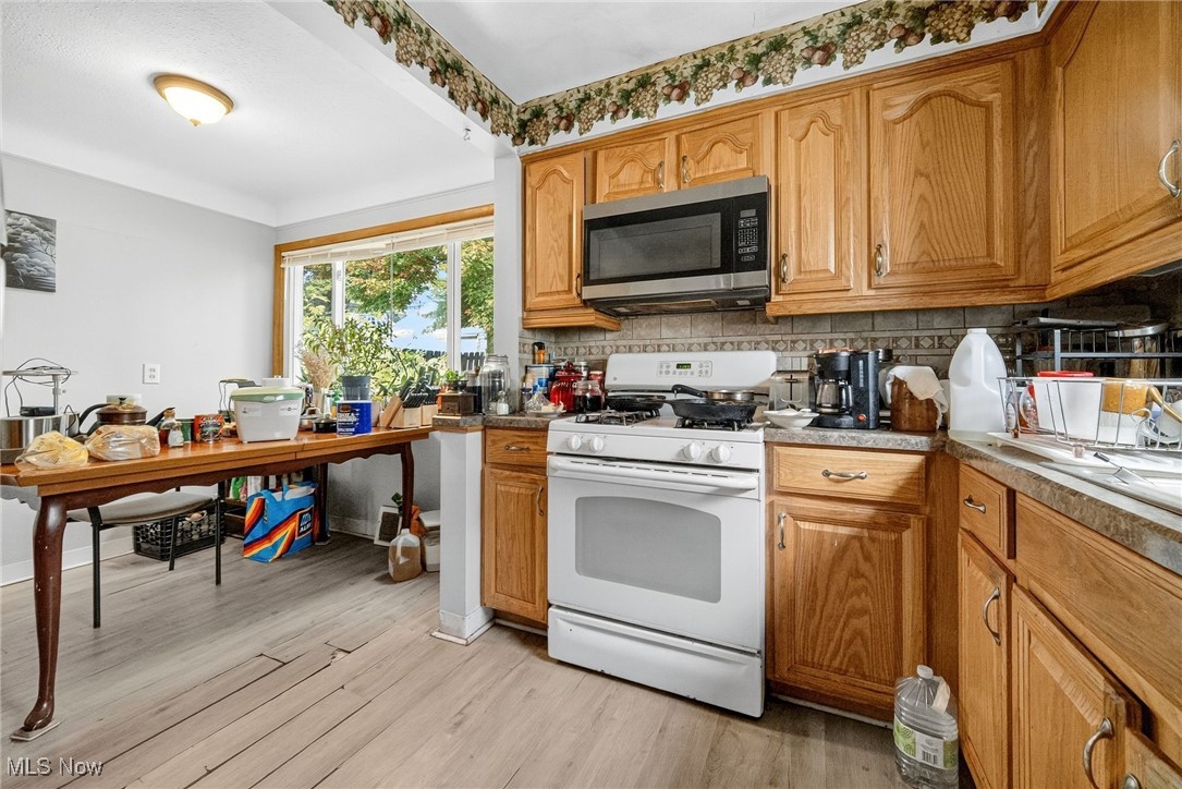 Suburban Dev Cos Crof - Residential