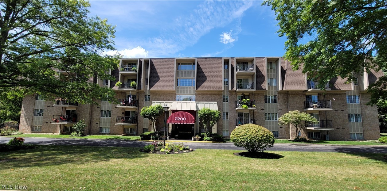 FEEL LIKE YOU ARE ACTUALLY INSIDE THIS HOME! WALKTHROUGH THE 3D VIRTUAL TOUR OF THIS PROPERTY BY CLICKING THE LINK! Move right in to this secure, gated first floor 3 bedroom 2 full bath Condo overlooking Mill Creek Park. Three steps take you into the building, from the lobby you may take 7 steps down or use the elevator. From that point on everything is on one floor. You’ll have access to your spacious condo unit, laundry room, additional storage room with a closet for each unit, the in-ground swimming pool, picnic area with grills, and a community room available for get togethers. This unit also features master bedroom with its own full bath, an updated kitchen with newer appliances & solid surface counters and updated bathrooms. HOA includes all utilities except electric. Schedule soon before it’s Gone!
