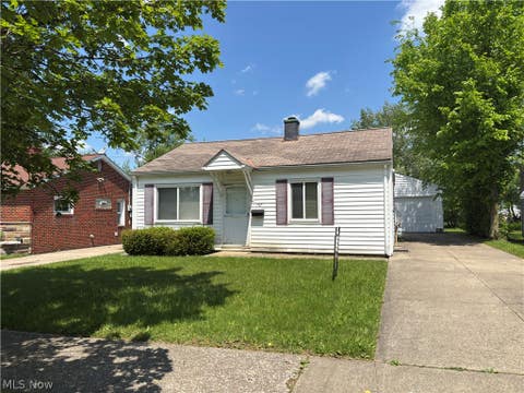 Homes For Sale - 157 John Street<br/> Bedford, OH 44146