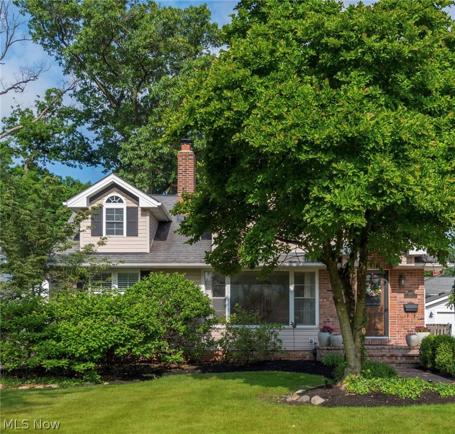 450 Lake Forest Drive