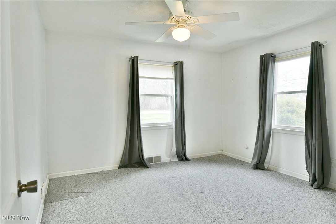 3911 Hopkins Road, Youngstown, Ohio image 25