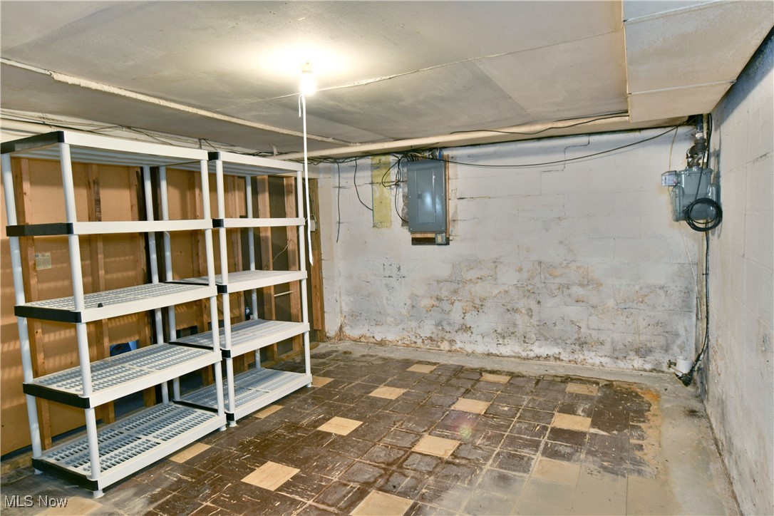 3911 Hopkins Road, Youngstown, Ohio image 45