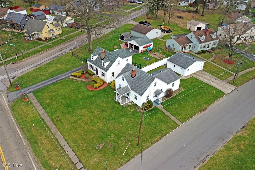 3911 Hopkins Road, Youngstown, Ohio image 3
