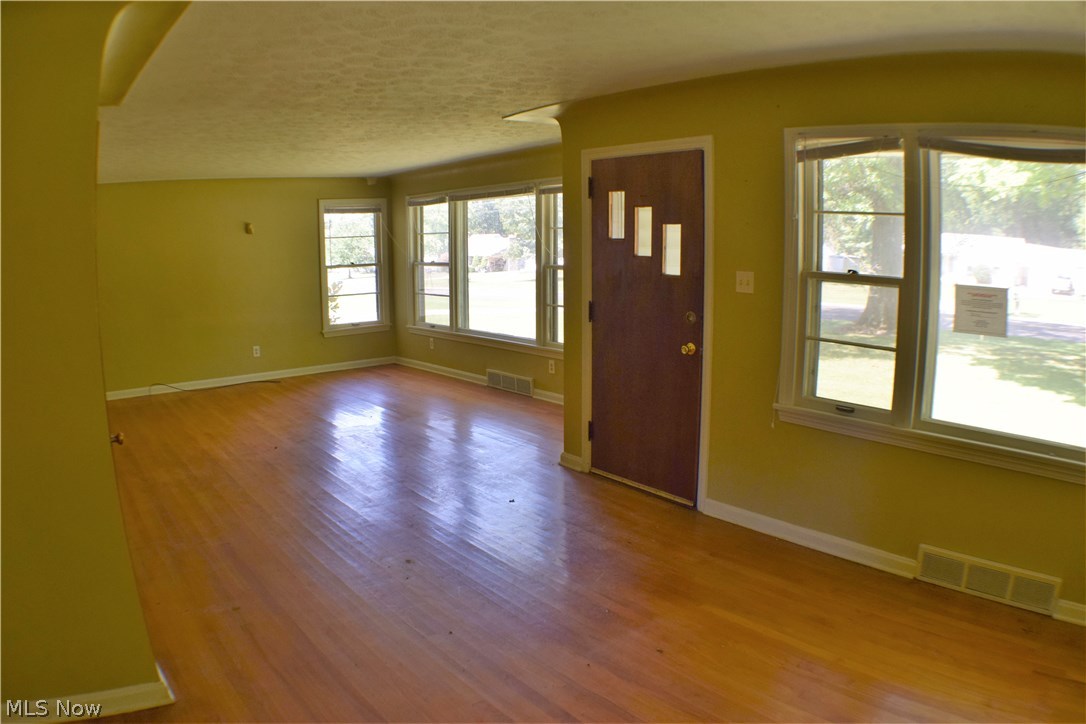 Abraham 1 - Residential