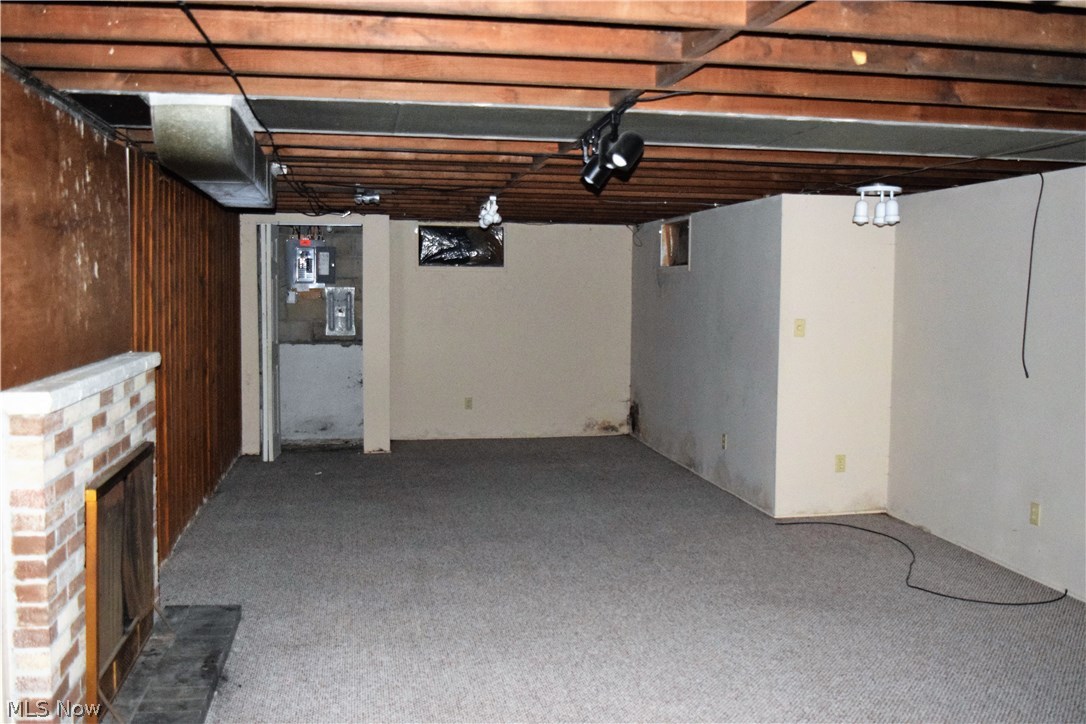 Abraham 1 - Residential