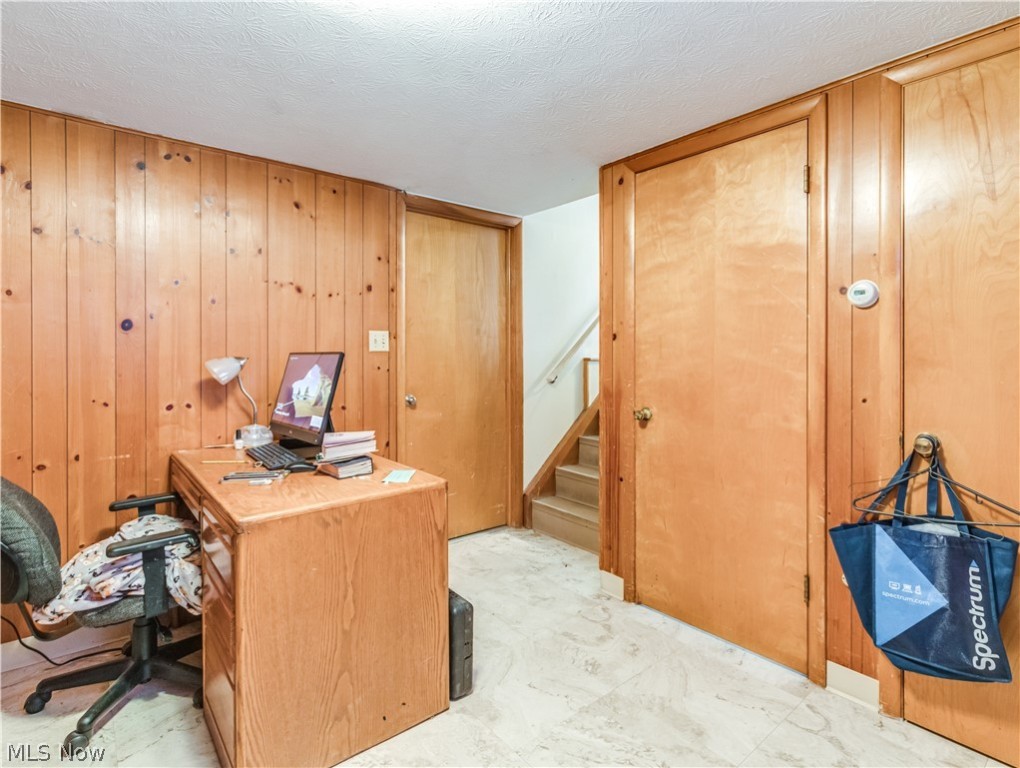 Swartz Heights - Residential Income