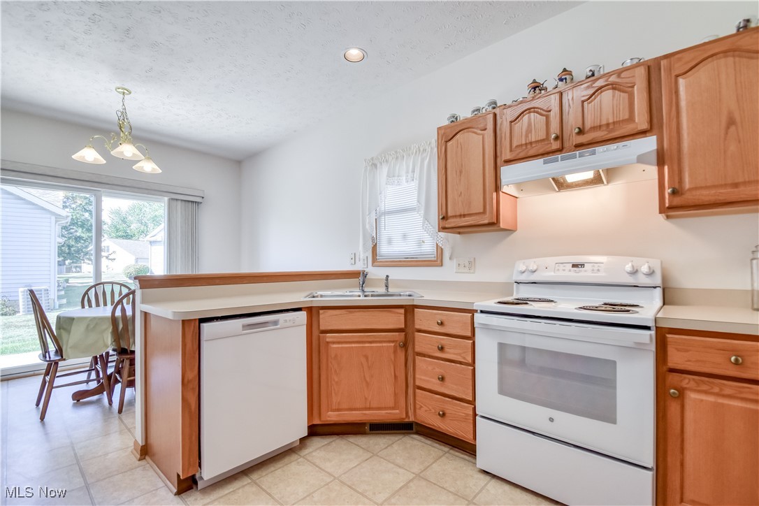 Stonehedge Condo - Residential