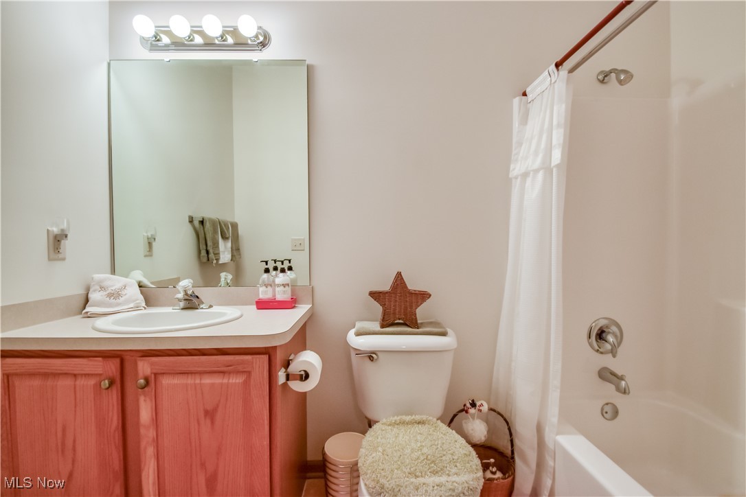 Stonehedge Condo - Residential