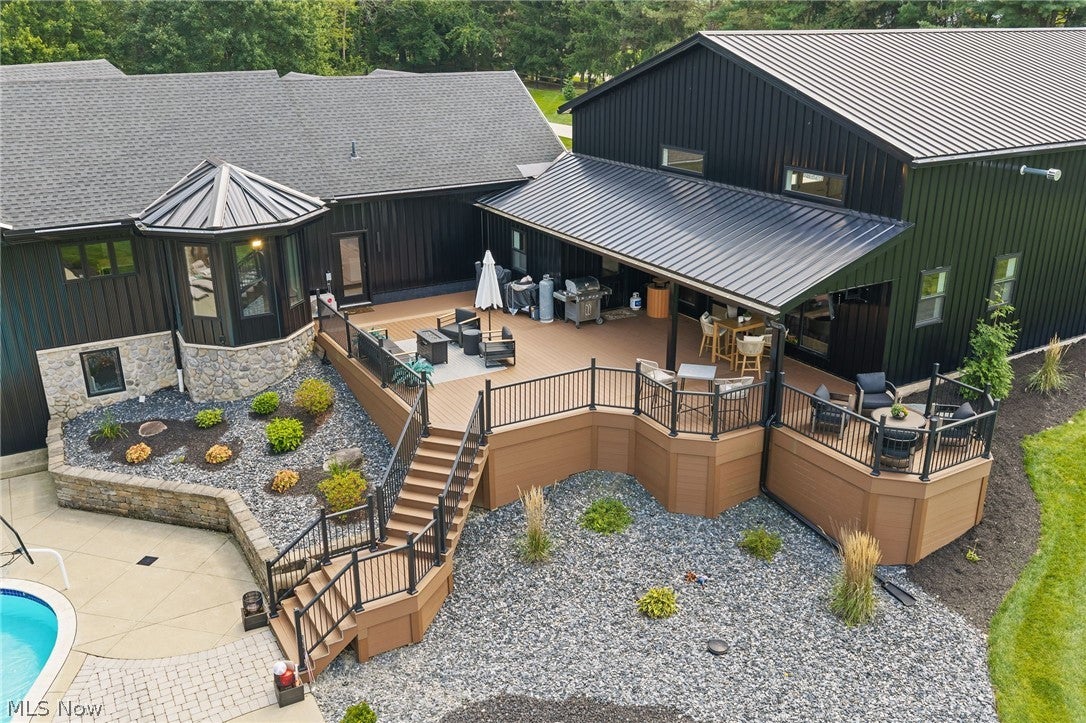 2245 Thoroughbred Drive
