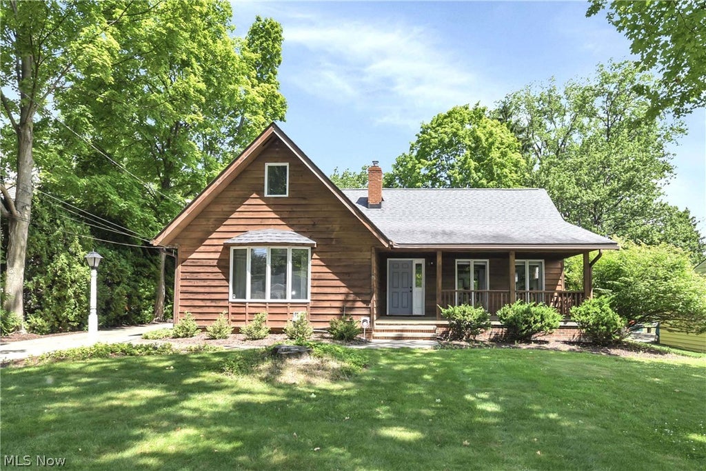 Photo of 5884 Akins Road, North Royalton, OH 44133 (MLS # 5209718)