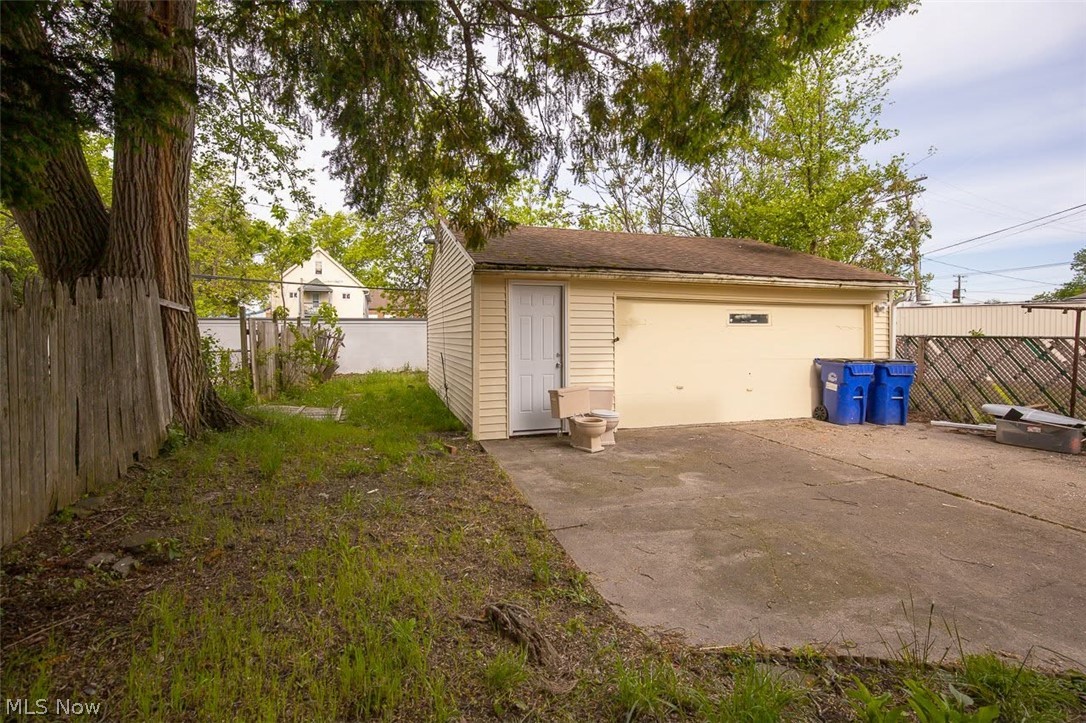 3522 E 149th Street