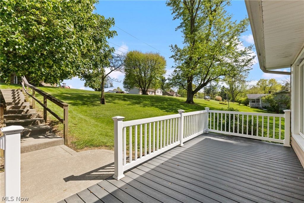 Photo of 267 Kings Drive, Steubenville, OH 43952 (MLS # 5205365)