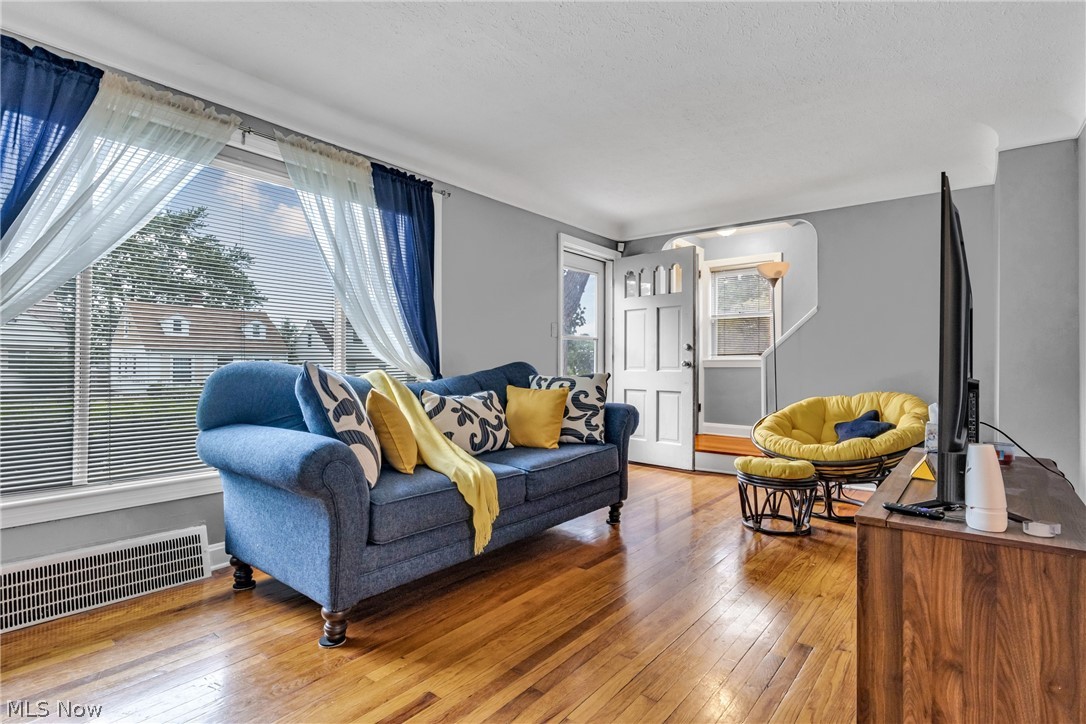 Center Hwy - Residential