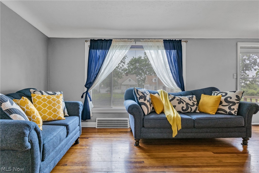 Center Hwy - Residential