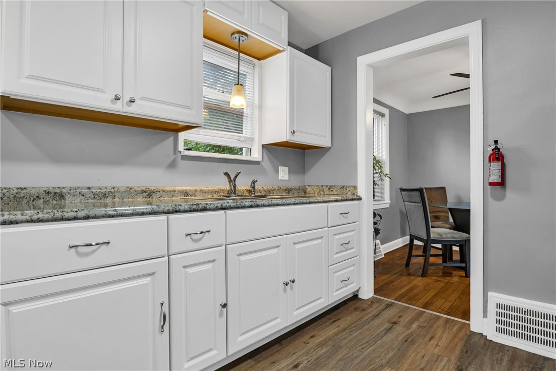 Center Hwy - Residential