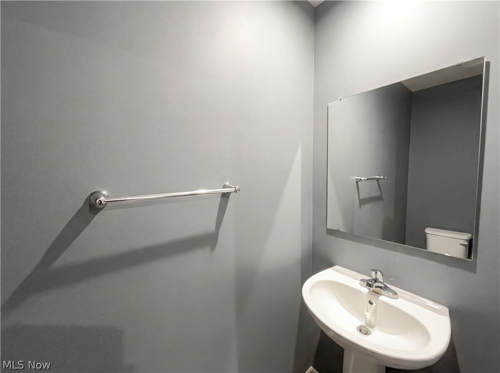 CROSSINGS AT MARTINS RUN - Residential