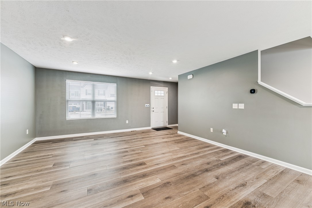 CROSSINGS AT MARTINS RUN - Residential