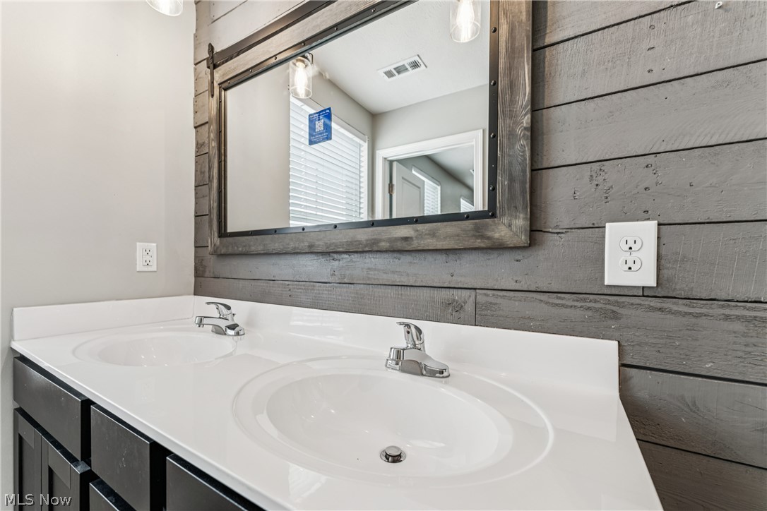 CROSSINGS AT MARTINS RUN - Residential