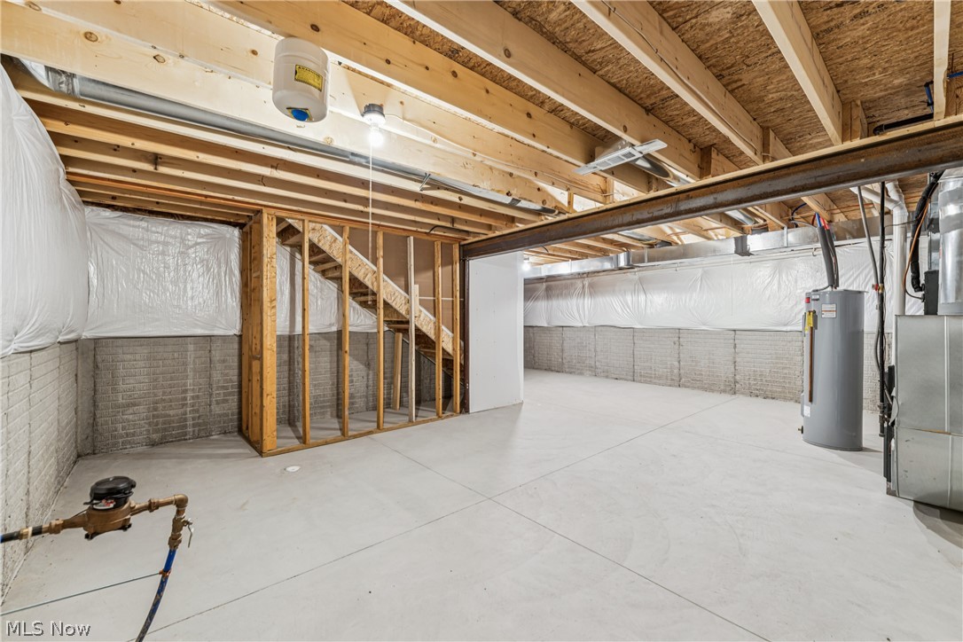 CROSSINGS AT MARTINS RUN - Residential