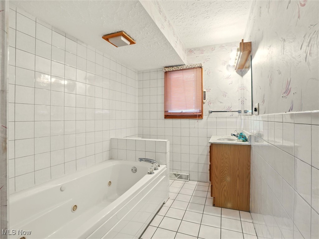 Saybrook - Residential