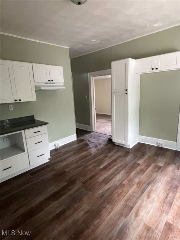 Blandys Hill - Residential