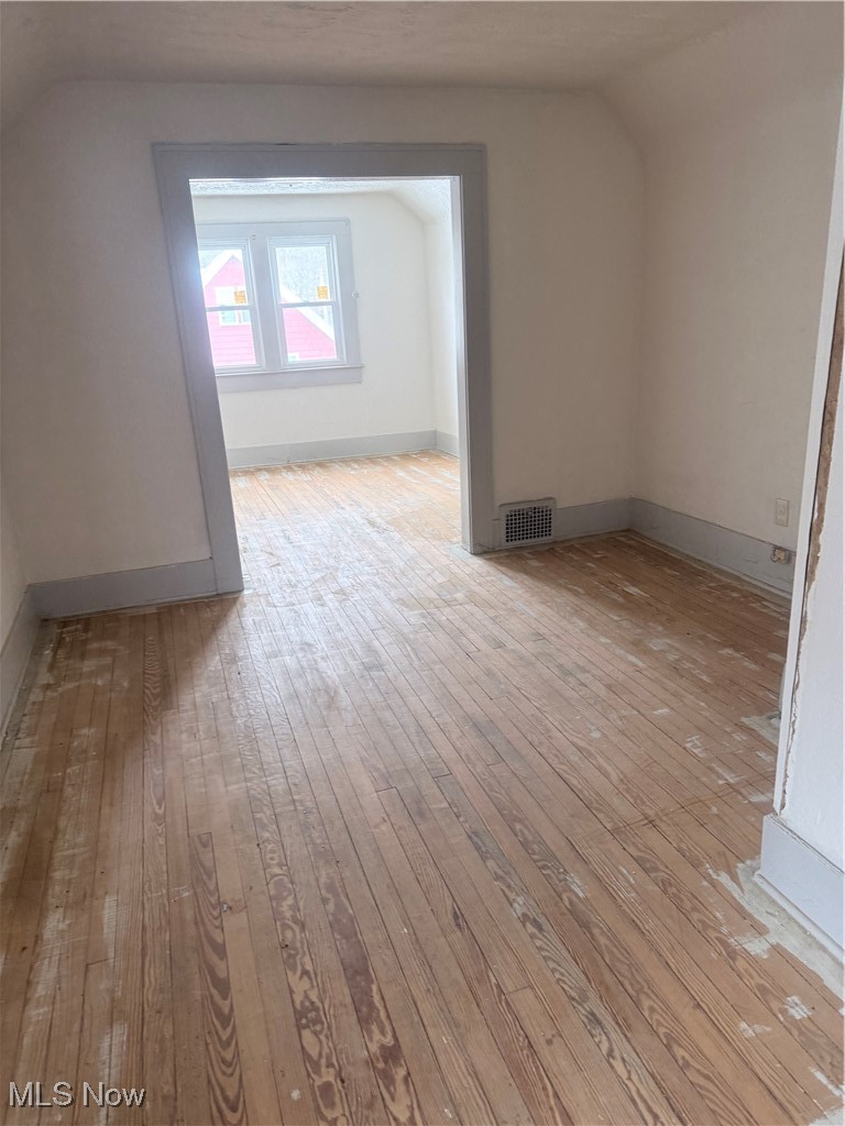 Wettach - Residential Income