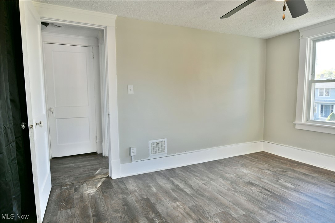 Oak Knoll - Residential