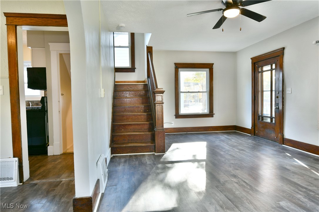 Oak Knoll - Residential