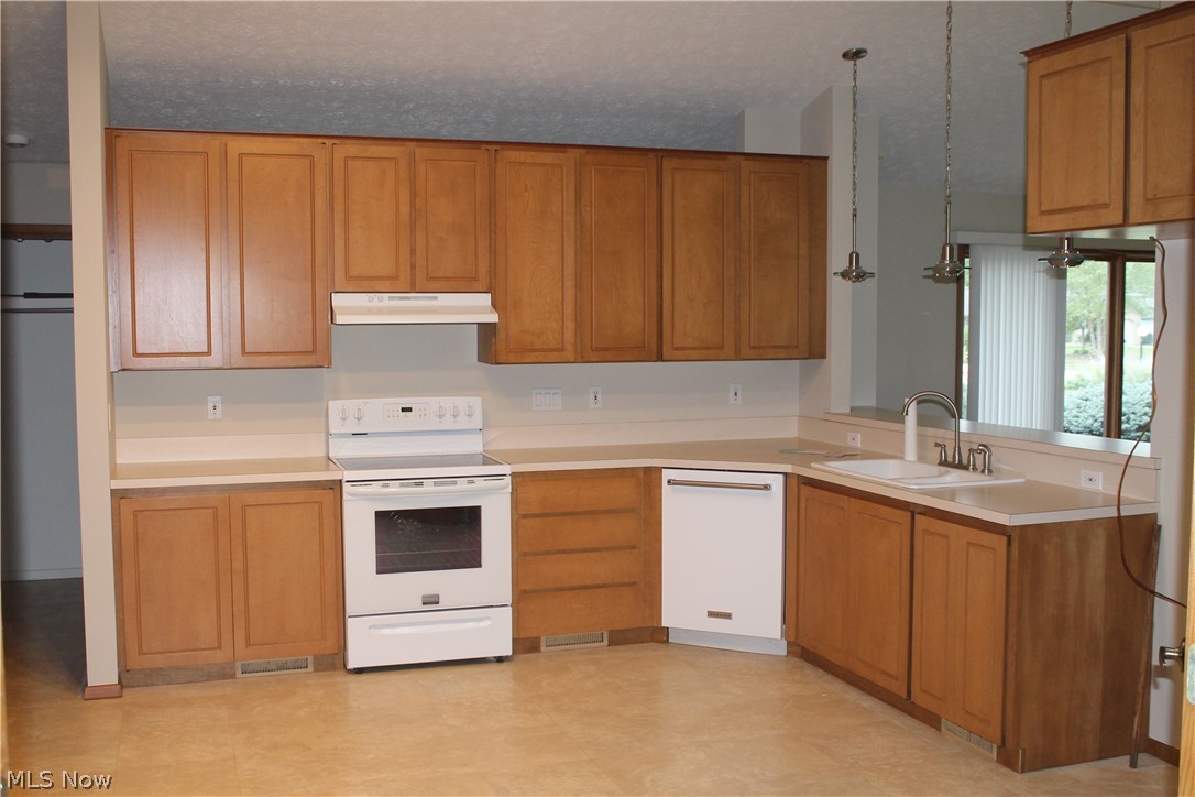 Ridgefield Homes Sub - Residential