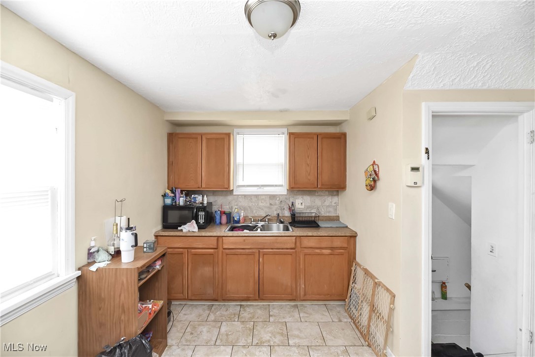 5151 Erwin Street, Maple Heights, Ohio image 10