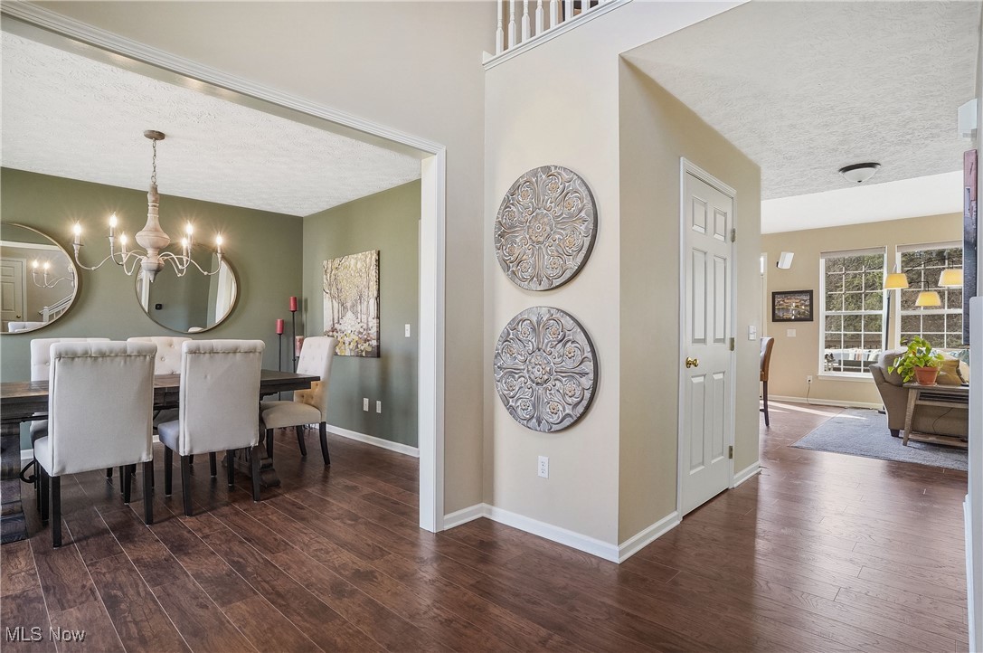 948 Alder Run Way, Akron, Ohio image 2