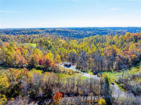 Tiny photo for Kinnen Road, Caldwell, OH 43724 (MLS # 5172307)