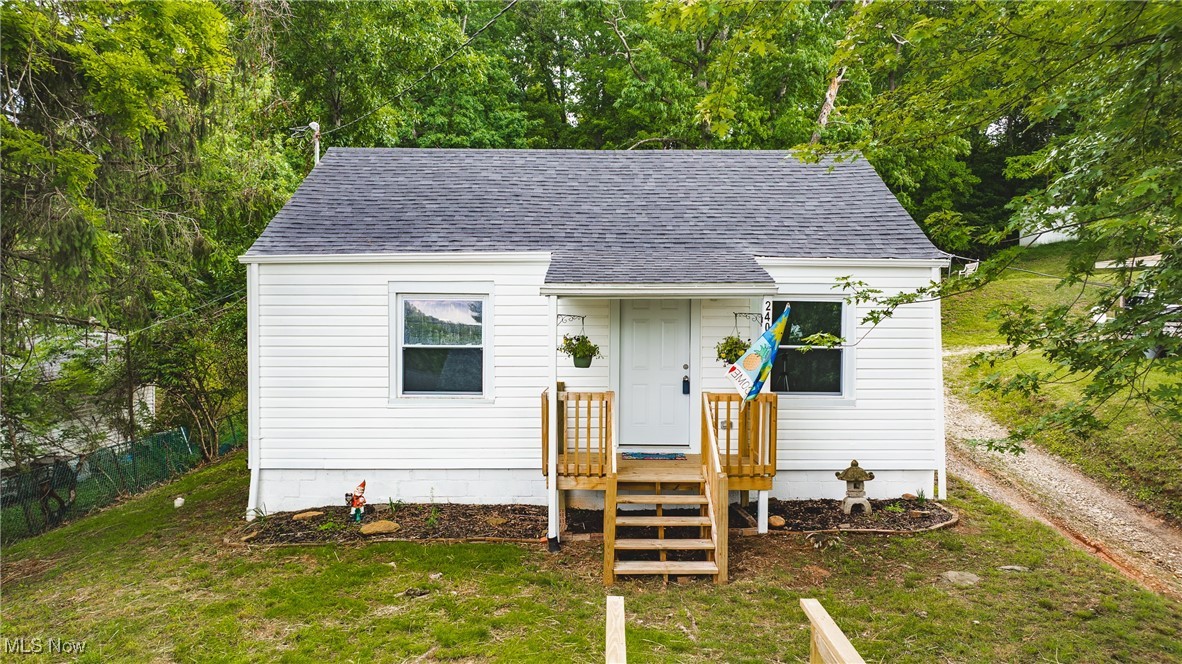 2403 45th Street, Parkersburg, West Virginia image 2