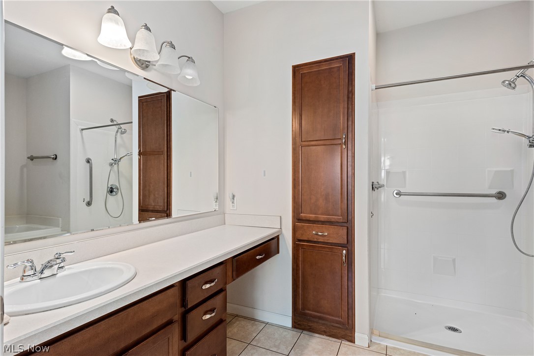 Hunters Woods Condo - Residential